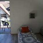 Kama 3*