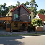 Kama 3*