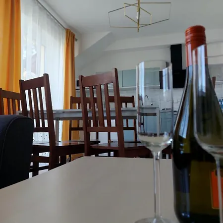 Kama Bed & Breakfast