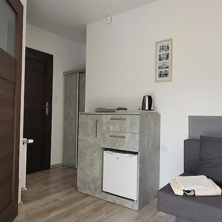 Kama 3*