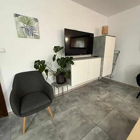 Kama Bed & Breakfast 3*