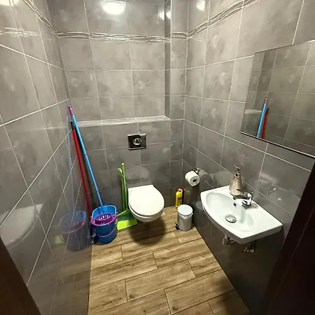 Kama 3*