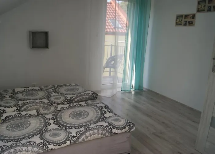 Bed and breakfast Kama 3*