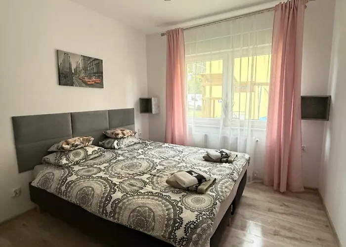 Bed and Breakfast Kama 3*